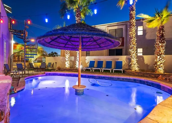 New Lakeside Hideaway Game Firepit * Lake Havasu City